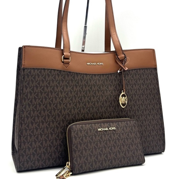 Michael Kors Jet Set Large Signature Logo Tote Bag & Flat Phone Case Wallet Set - Picture 2 of 15